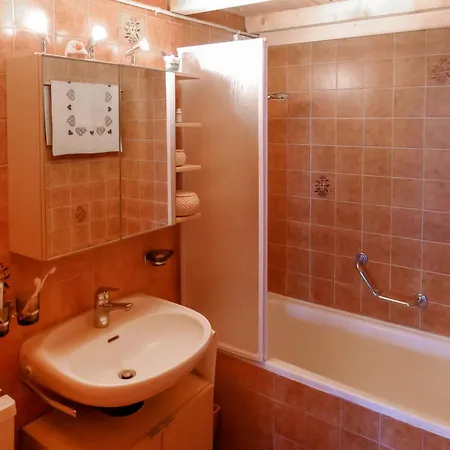 Alpetta By Interhome شقة